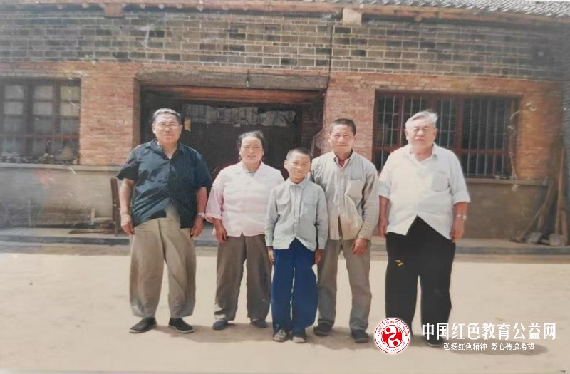 烽火军民情 半世报恩心 ——老兵张士茂与麟游石家的生死情缘